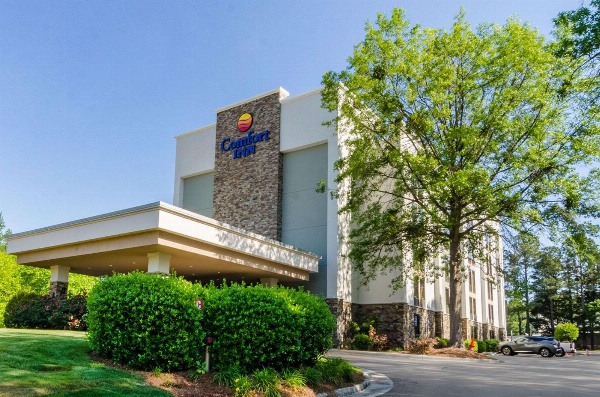 Comfort Inn Raleigh Midtown image 1